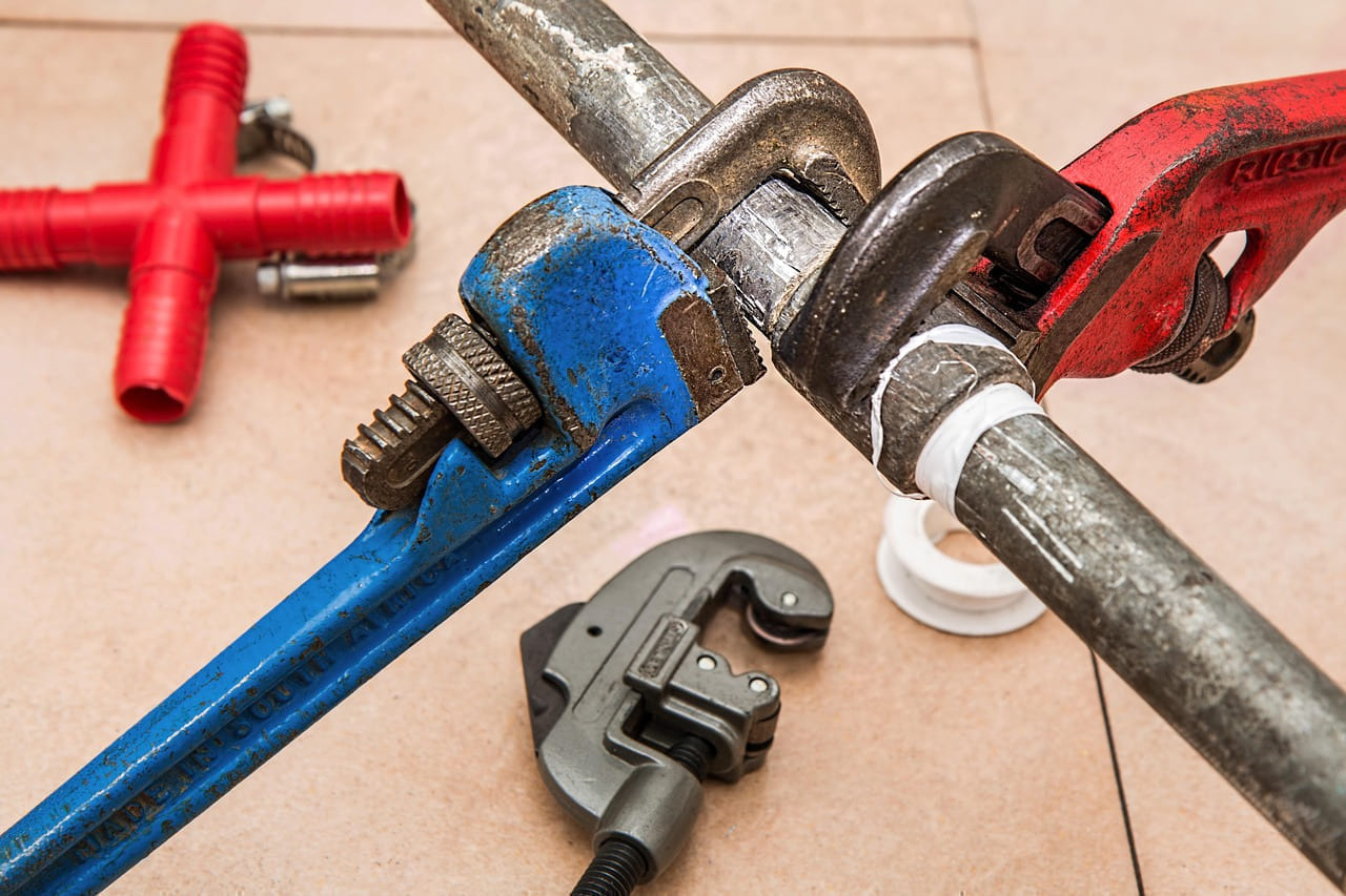 plumbing, pipe, wrenches, plumber, repair, maintenance, fix, renovation, spanner, job, repairman, handyman, tools, diy, home repairs, leak, leaking, plumbing, plumbing, plumbing, plumbing, plumbing, plumber, plumber, plumber, maintenance, tools on Hammer & Home